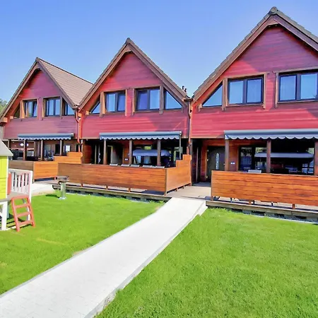 Holiday home Stunning In With Wifi